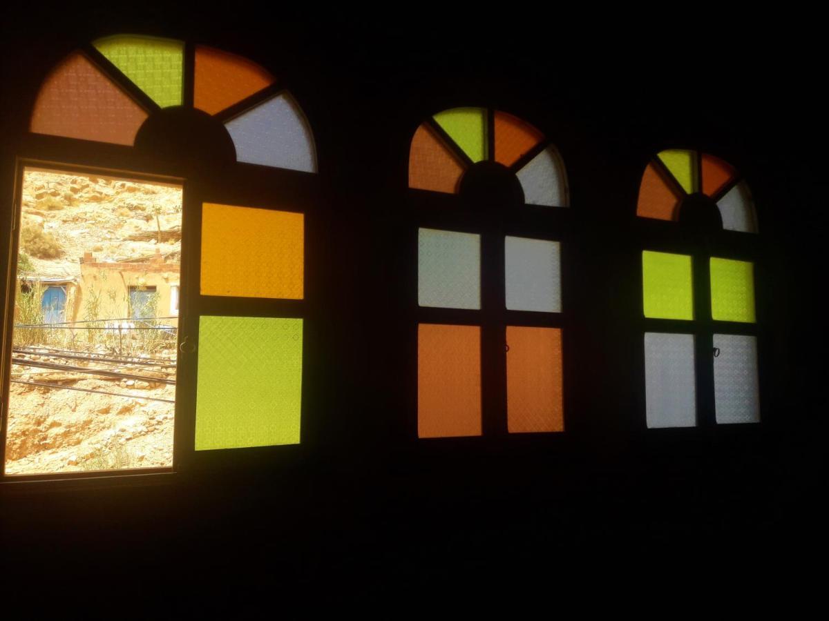 Dounia Hostel Tinghir ภายนอก รูปภาพ