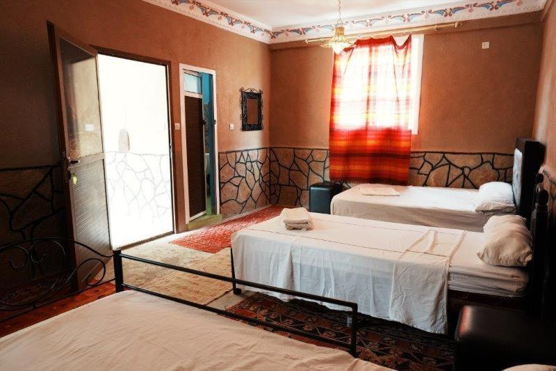 Dounia Hostel Tinghir ภายนอก รูปภาพ