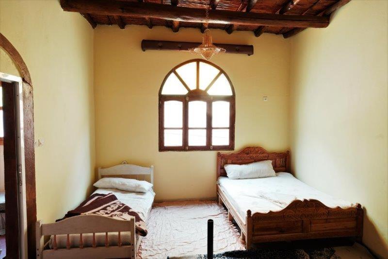 Dounia Hostel Tinghir ภายนอก รูปภาพ