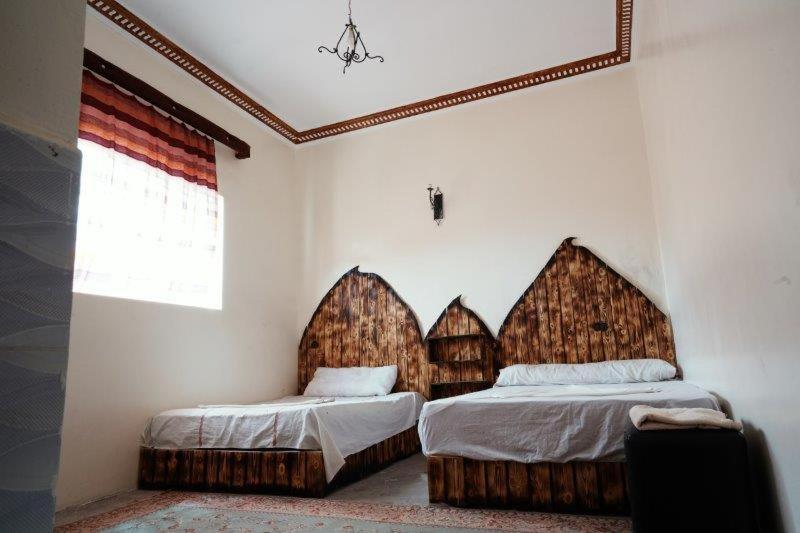 Dounia Hostel Tinghir ภายนอก รูปภาพ